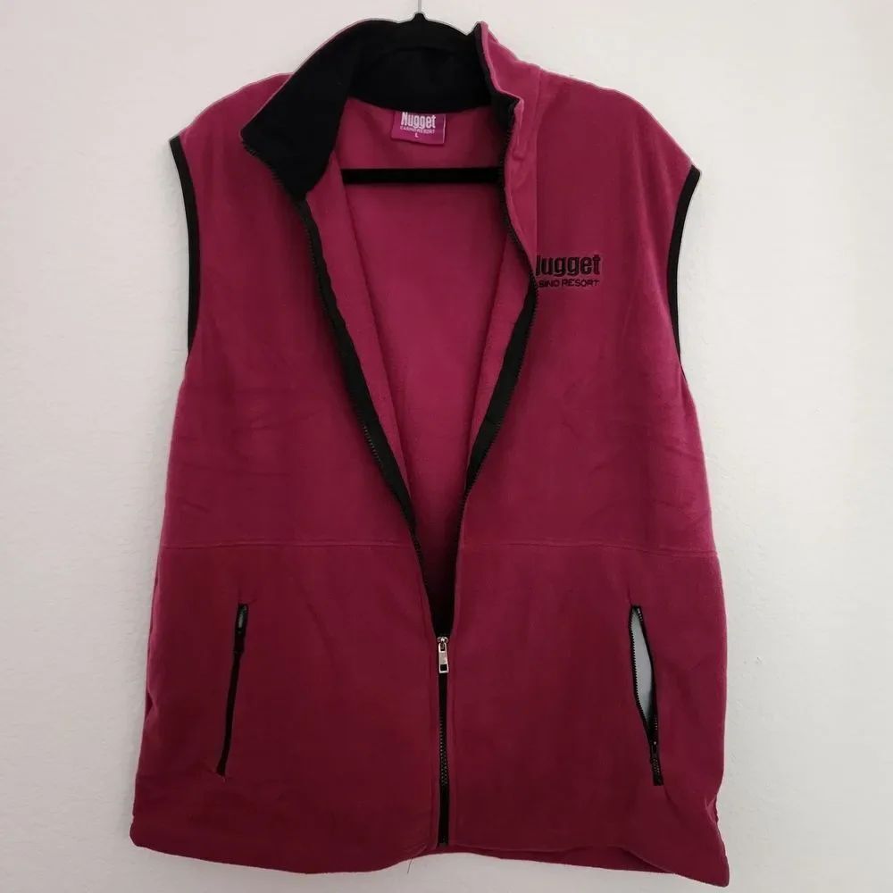Nugget Casino Resort Unisex Magenta Fleece Vest Full Front Zip Zip Pockets Large - Picture 4 of 7